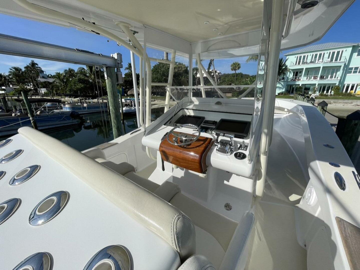 Bonadeo-368 WA 2013-Bon Bon Jupiter-Florida-United States-4381337 | Thumbnail