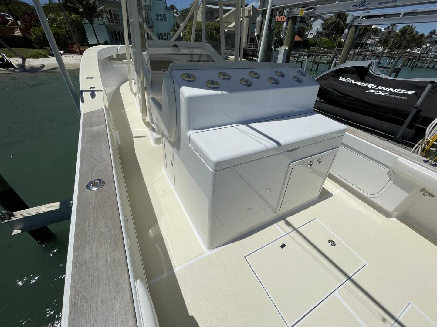 Bonadeo-368 WA 2013-Bon Bon Jupiter-Florida-United States-4381339 | Thumbnail