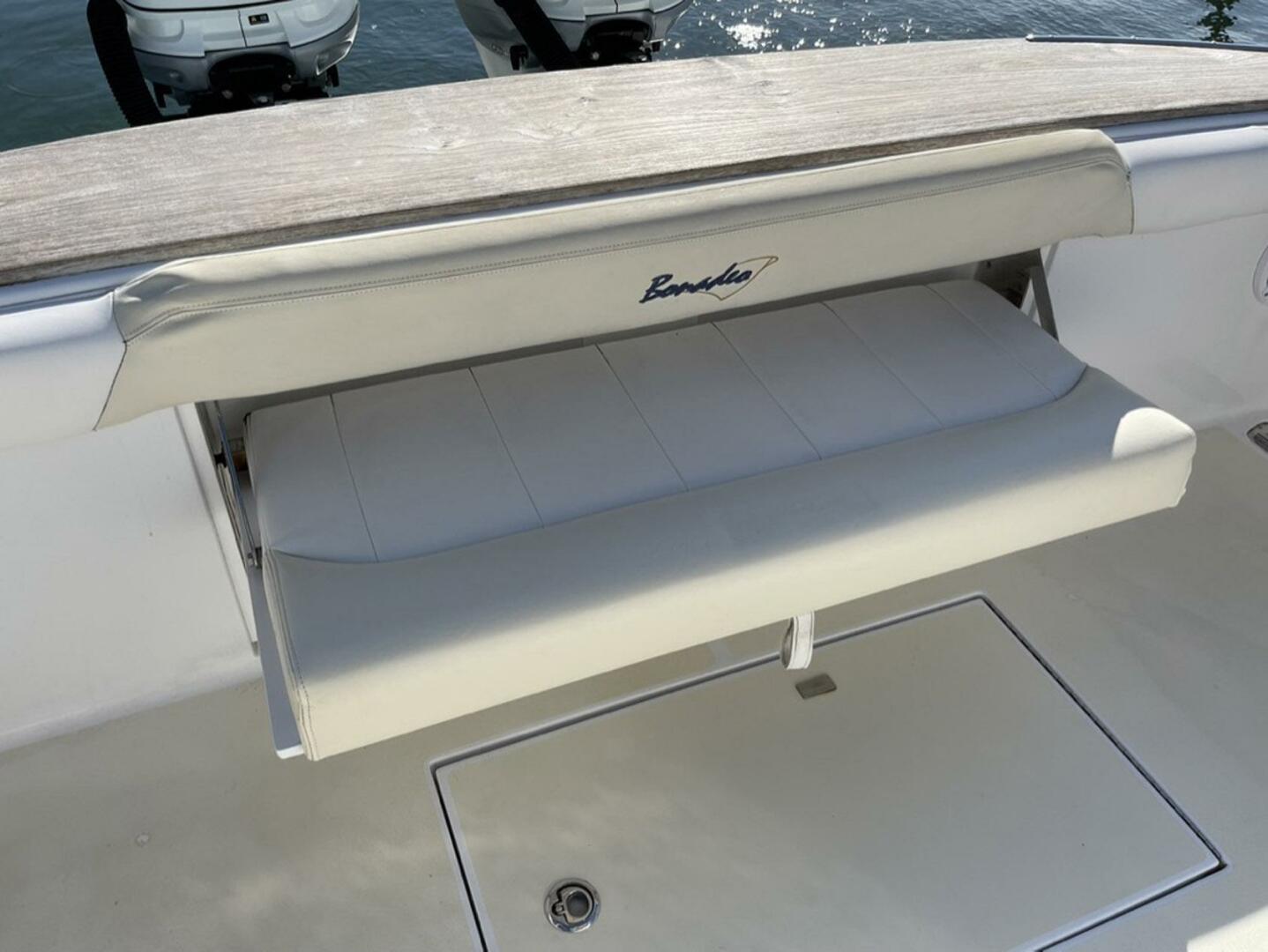 Bonadeo-368 WA 2013-Bon Bon Jupiter-Florida-United States-4381342 | Thumbnail