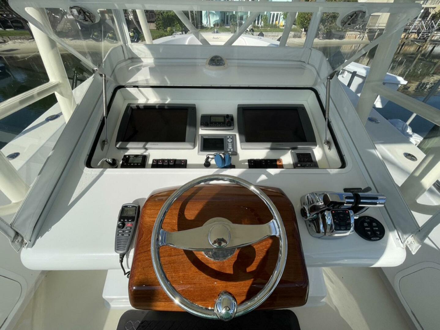 Bonadeo-368 WA 2013-Bon Bon Jupiter-Florida-United States-4381332 | Thumbnail