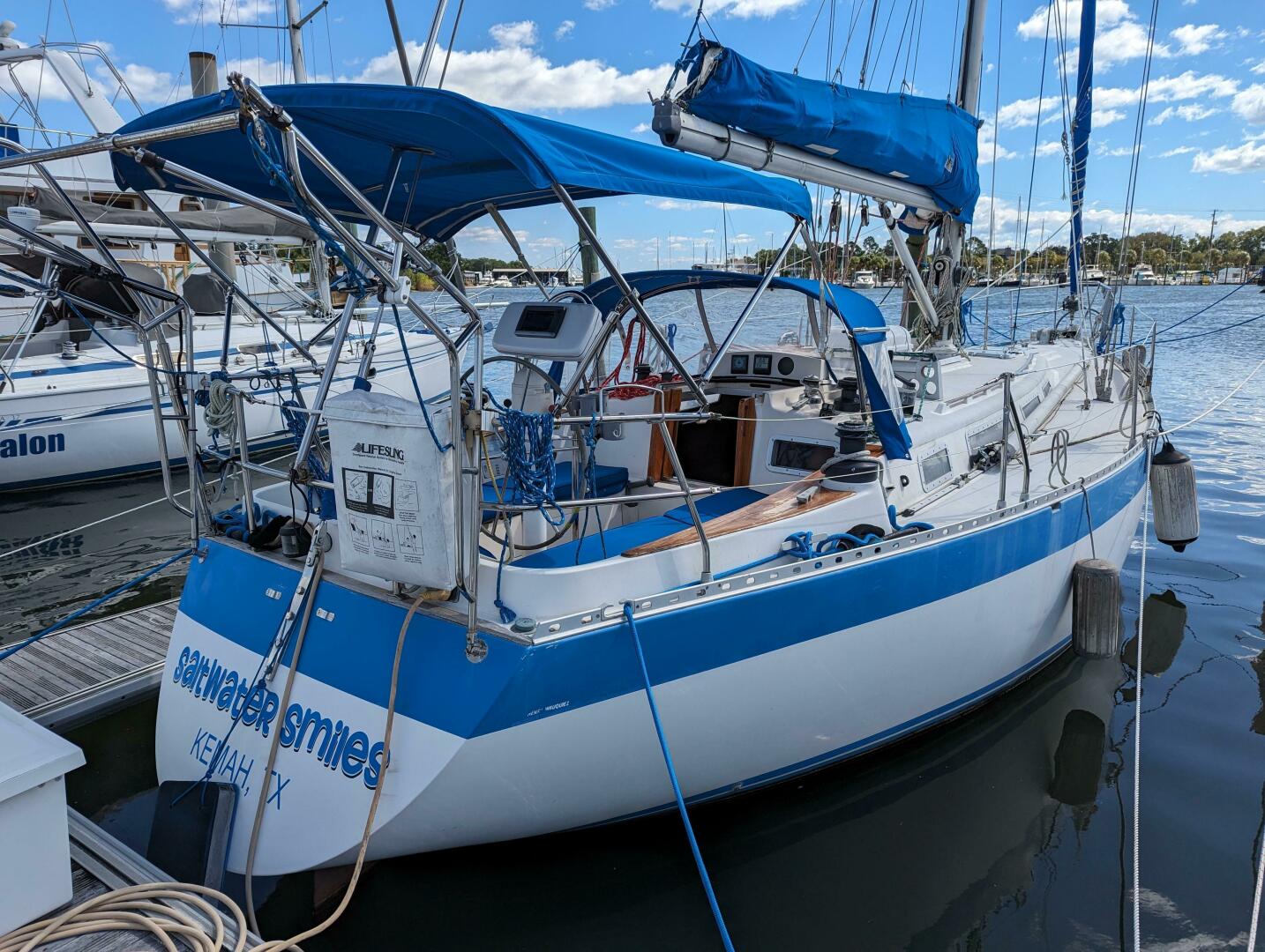 Wauquiez-Hood 38 MK II 1985-SALTWATER SMILES Pensacola-Florida-United States-3956931 | Thumbnail