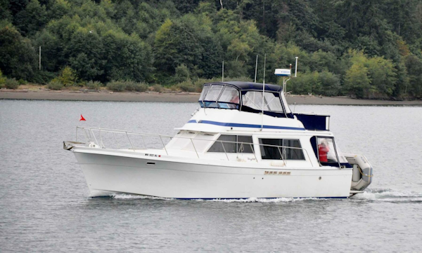 Uniflite-Coastal Cruiser 1981-SURPRISE Seattle-Washington-United States-3958916