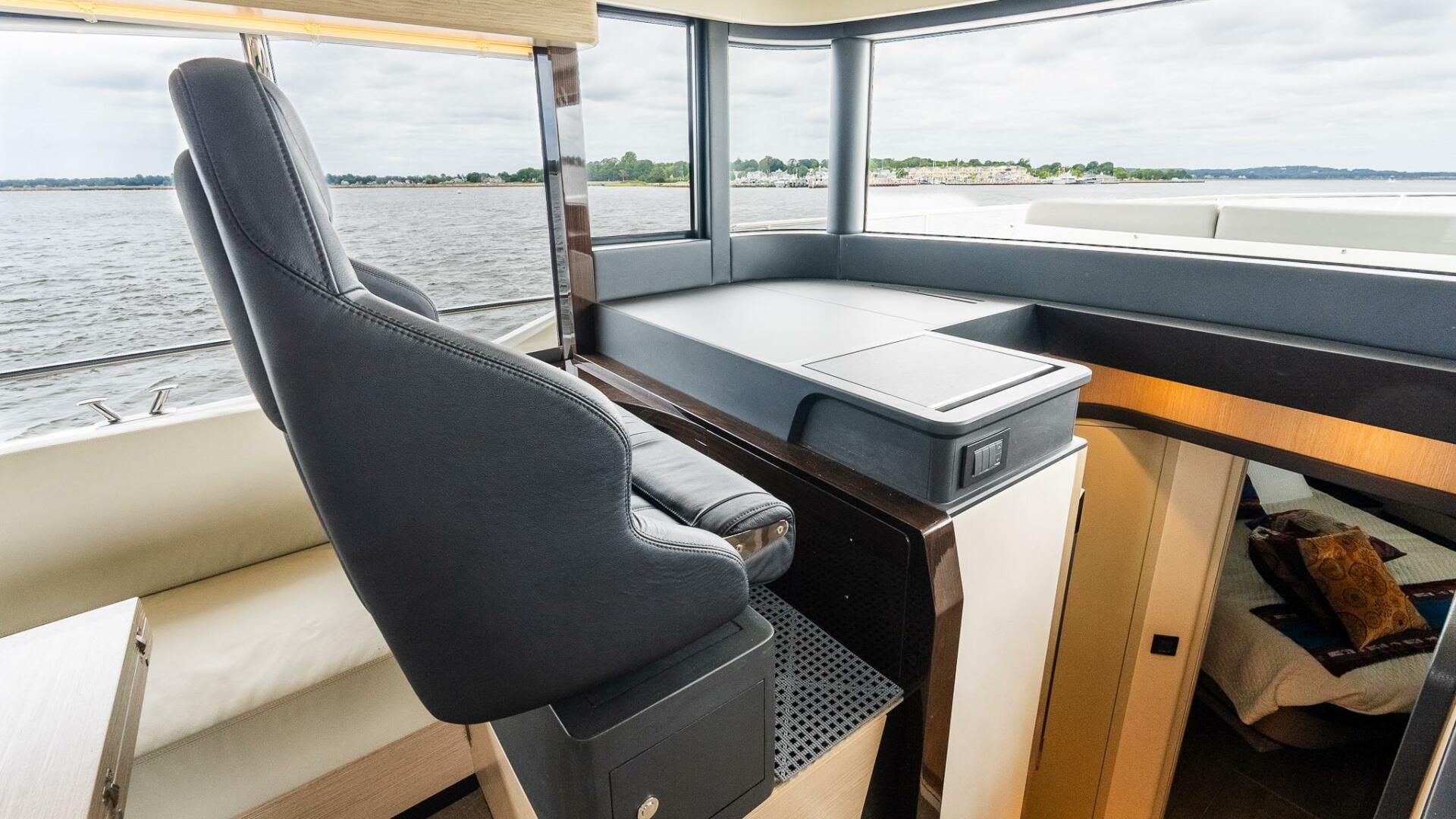 Absolute-52 Navetta 2023-THE TRANSPORTER Old Saybrook-Connecticut-United States-4651274 | Thumbnail