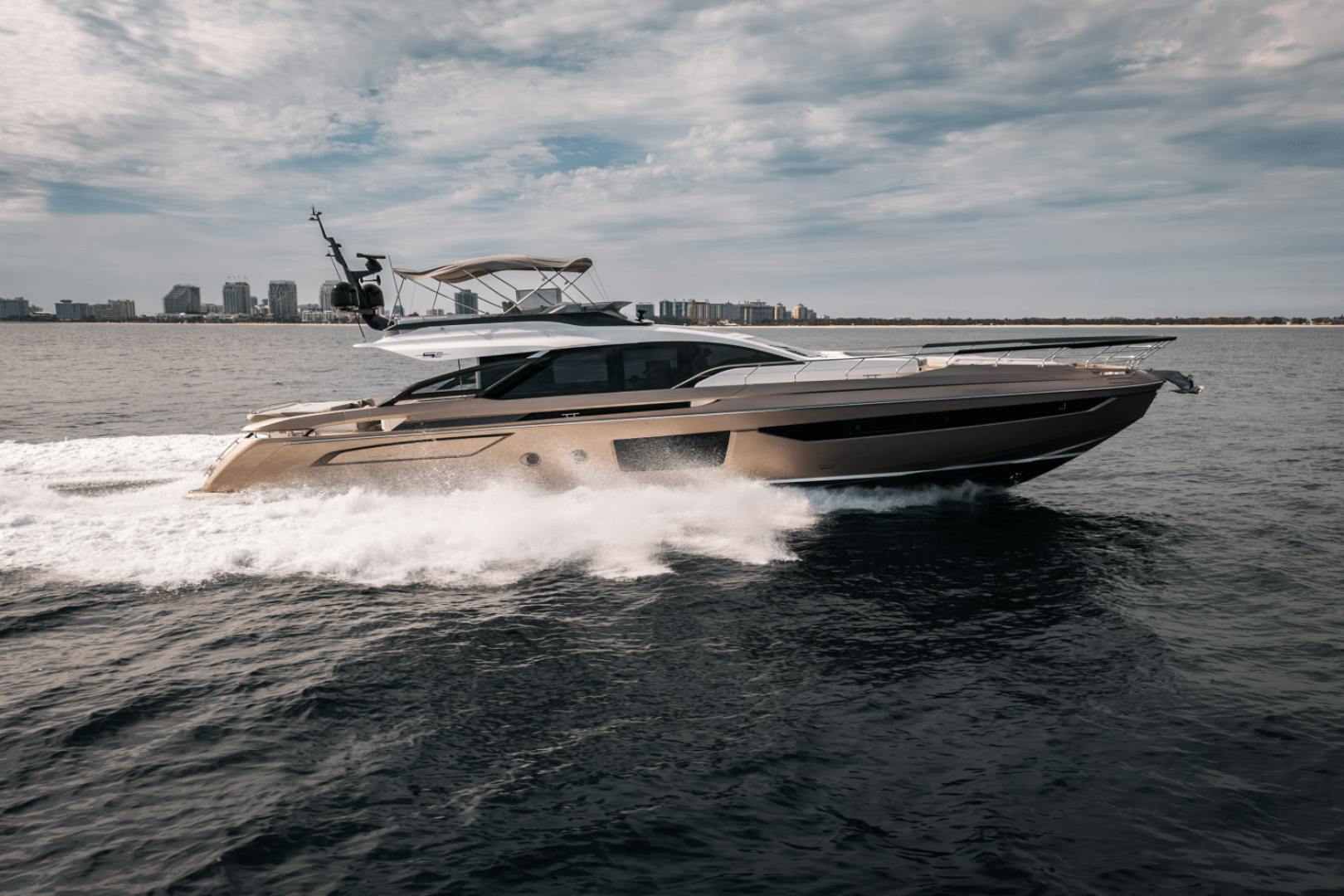 Used Azimut 80' S8 For Sale In Florida | United Yacht Sales