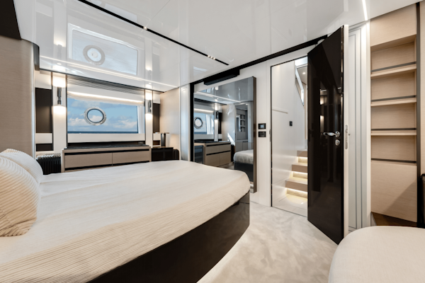 Azimut-S8 2024 -Fort Myers-Florida-United States-4073789