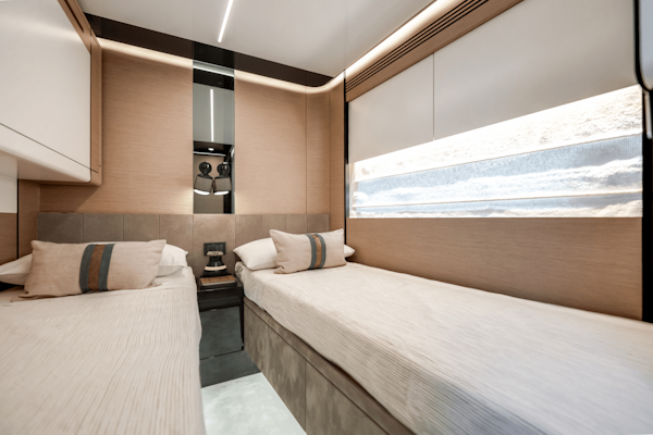 Azimut-S8 2024 -Fort Myers-Florida-United States-4073771