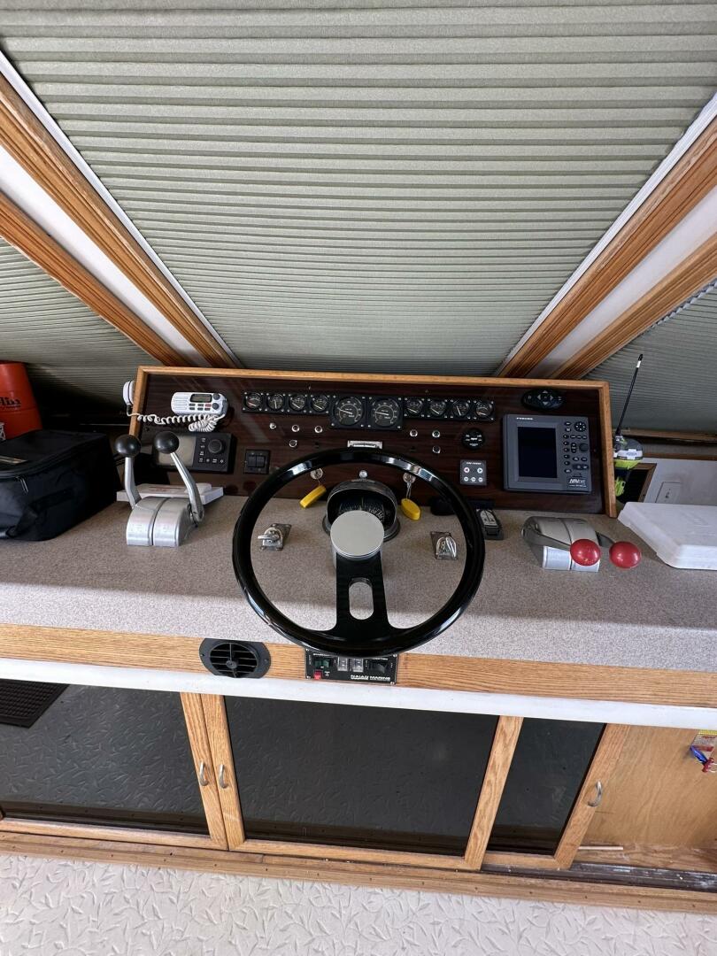 Viking-Motor Yacht 1988-The Jobsite Palmetto-Florida-United States-3988896 | Thumbnail