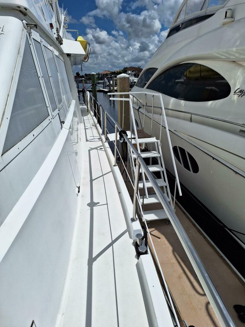 Viking-Motor Yacht 1988-The Jobsite Palmetto-Florida-United States-3978544 | Thumbnail