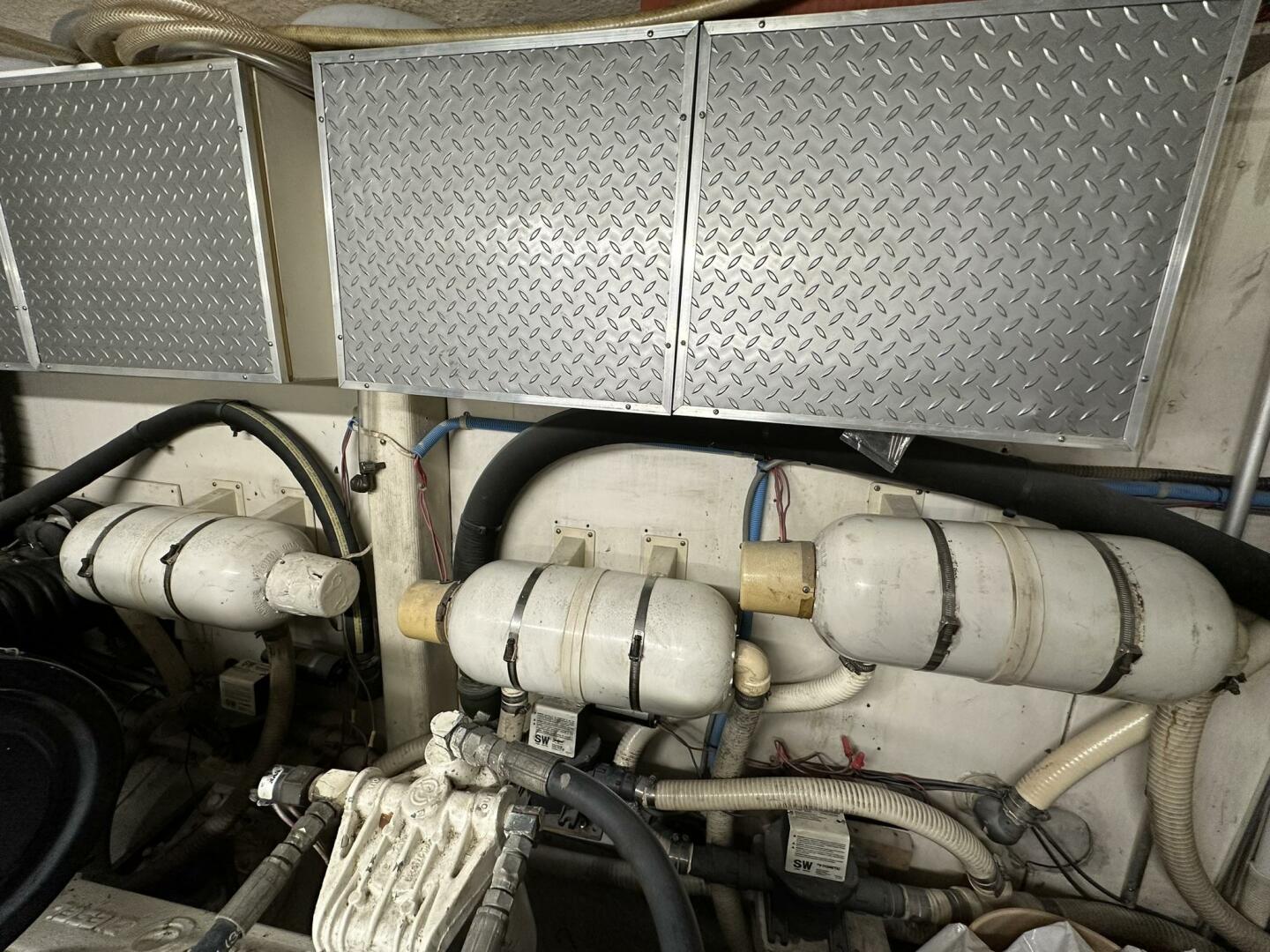 Viking-Motor Yacht 1988-The Jobsite Palmetto-Florida-United States-3988951 | Thumbnail