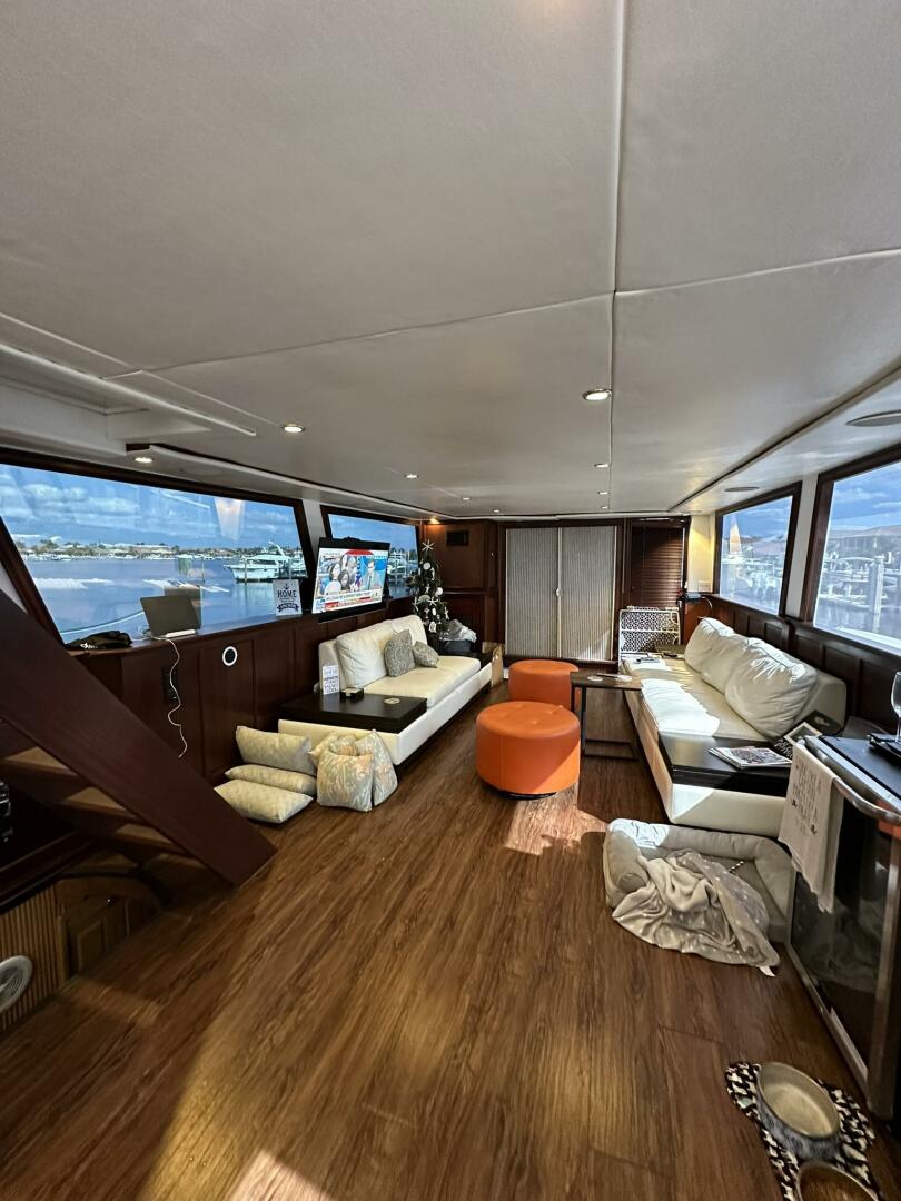 Viking-Motor Yacht 1988-The Jobsite Palmetto-Florida-United States-3988905 | Thumbnail