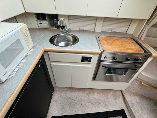 Carver-325 Aft Cabin 1996 -Seattle-Washington-United States-Galley-3969468