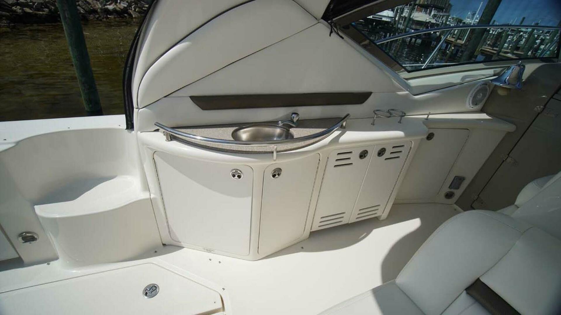 Sea Ray-44 Sundancer 2006-Orion Port Charlotte-Florida-United States-3973964 | Thumbnail