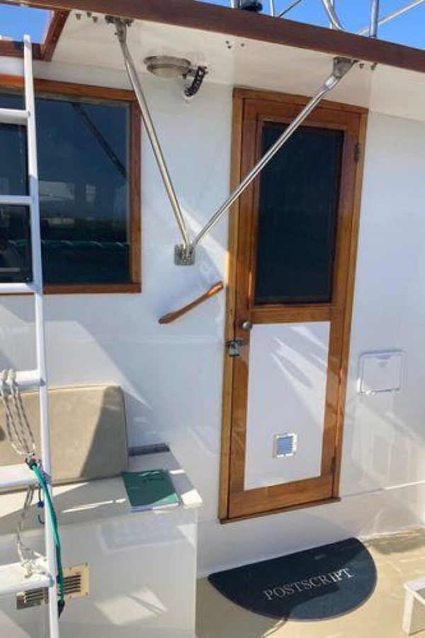 Duffy-Flybridge Cruiser 1984-Postscript  Branford-Connecticut-United States-3976580