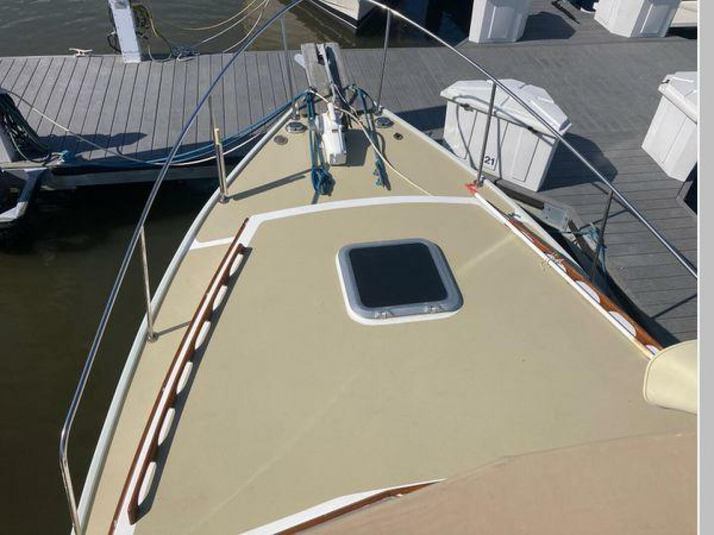 Duffy-Flybridge Cruiser 1984-Postscript  Branford-Connecticut-United States-3976588 | Thumbnail