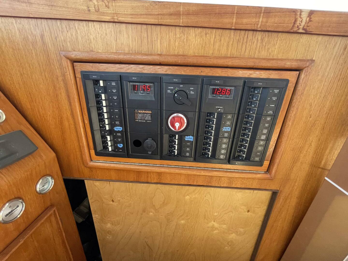 Chris-Craft-36 Tournament Fisherman 1975-SKIMMER II Mount Pleasant-South Carolina-United States-3980634 | Thumbnail