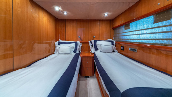 Sunseeker-82 Yacht 2003-ICONIC Miami Beach-Florida-United States-3983765