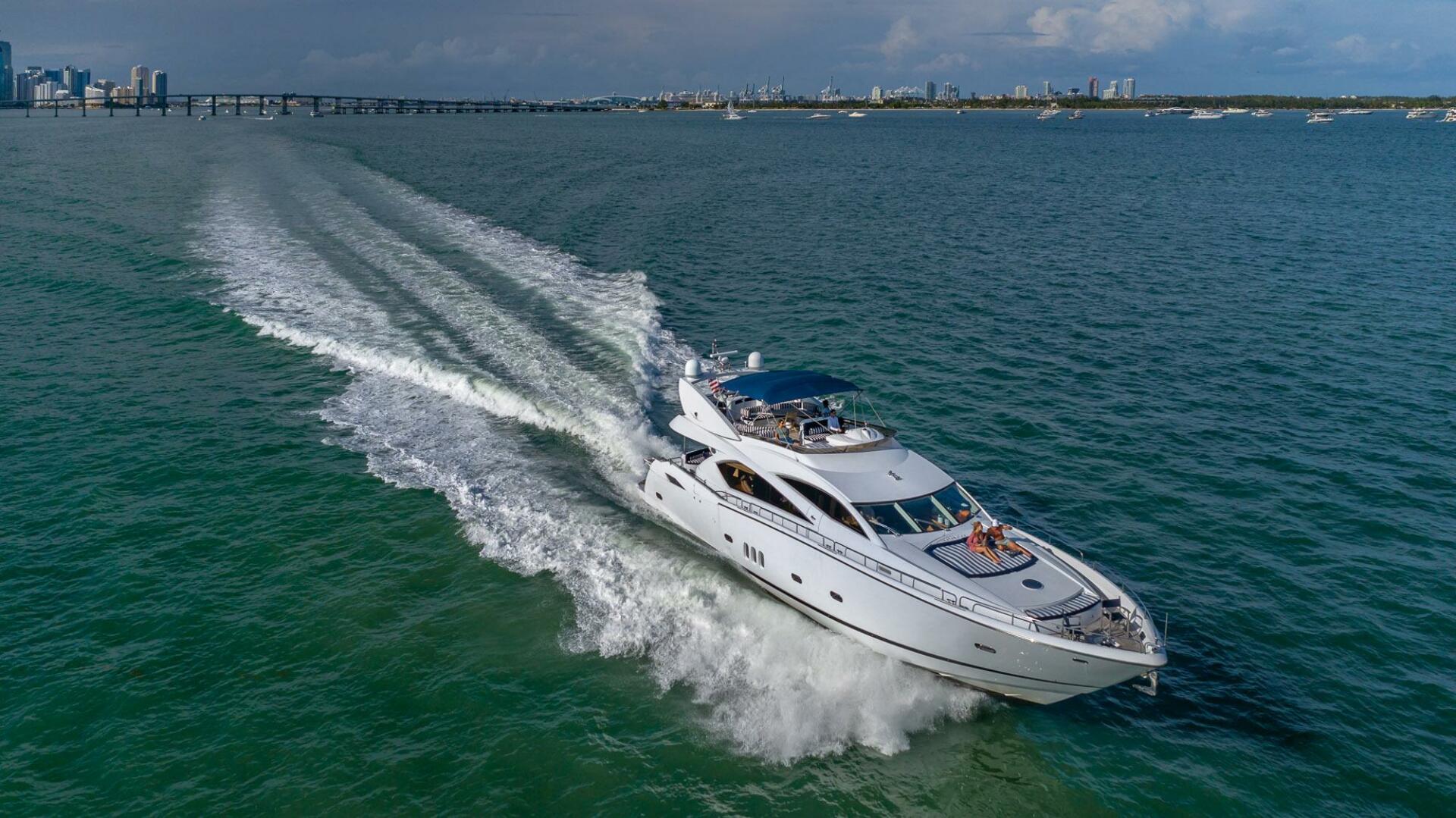 Sunseeker-82 Yacht 2003-ICONIC Miami Beach-Florida-United States-3983797 | Thumbnail