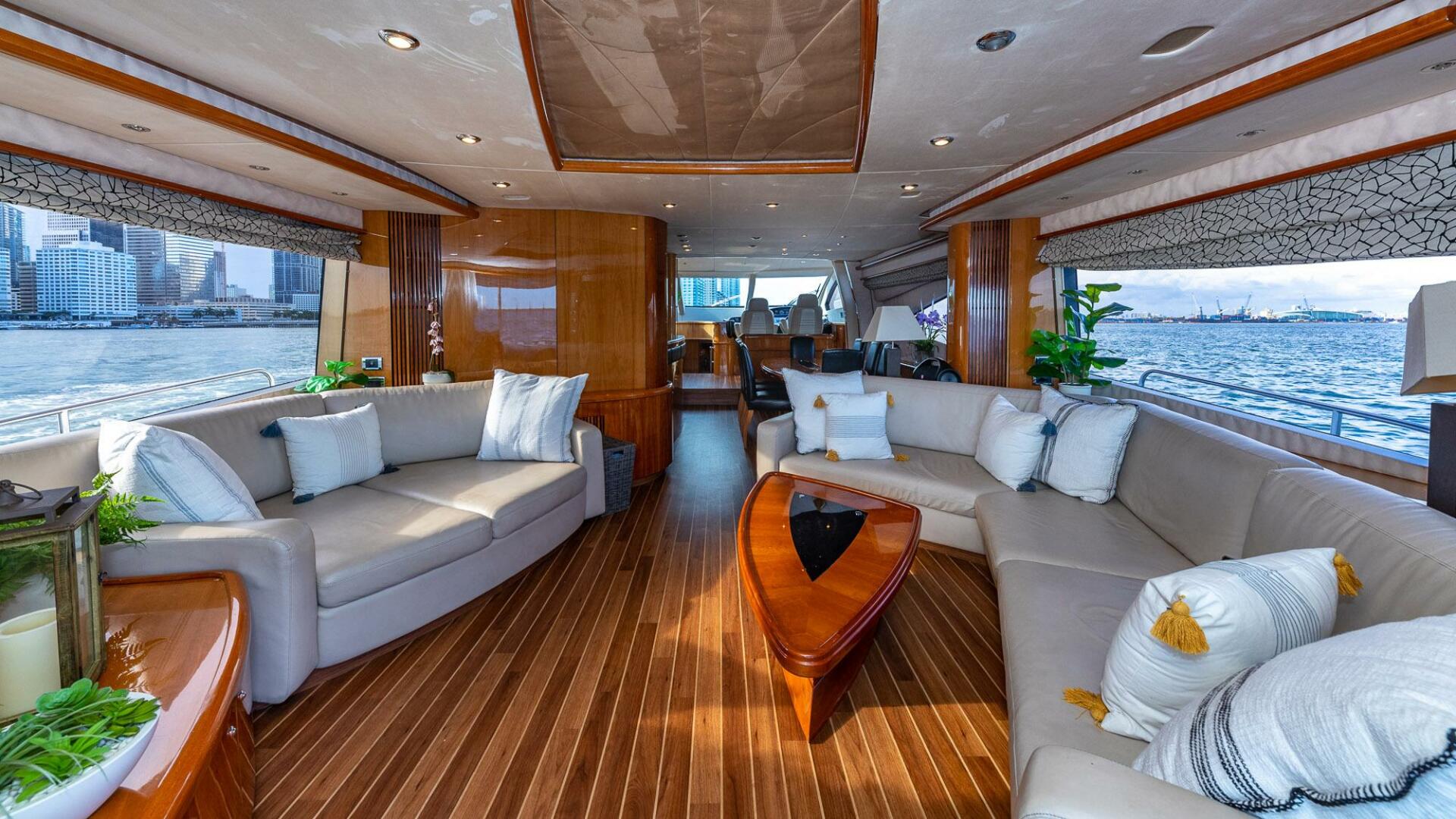 Sunseeker-82 Yacht 2003-ICONIC Miami Beach-Florida-United States-3983740 | Thumbnail
