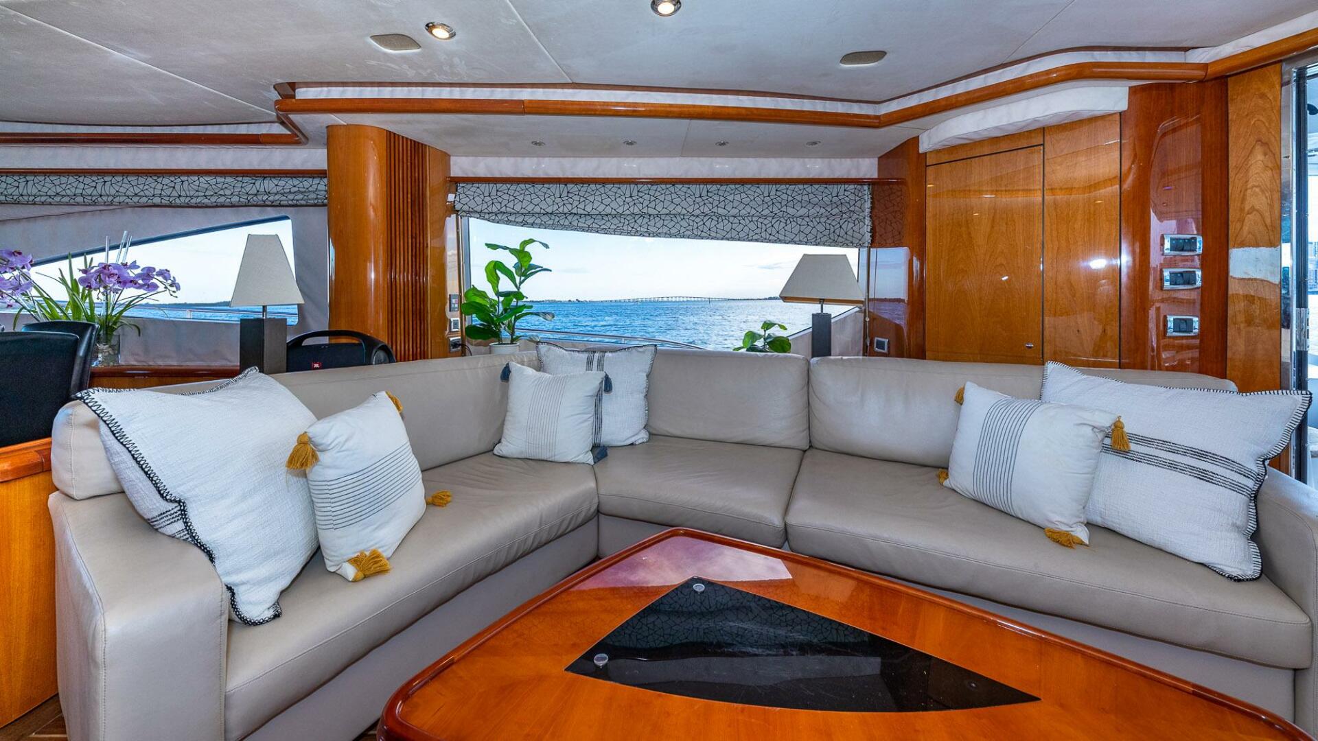 Sunseeker-82 Yacht 2003-ICONIC Miami Beach-Florida-United States-3983743 | Thumbnail
