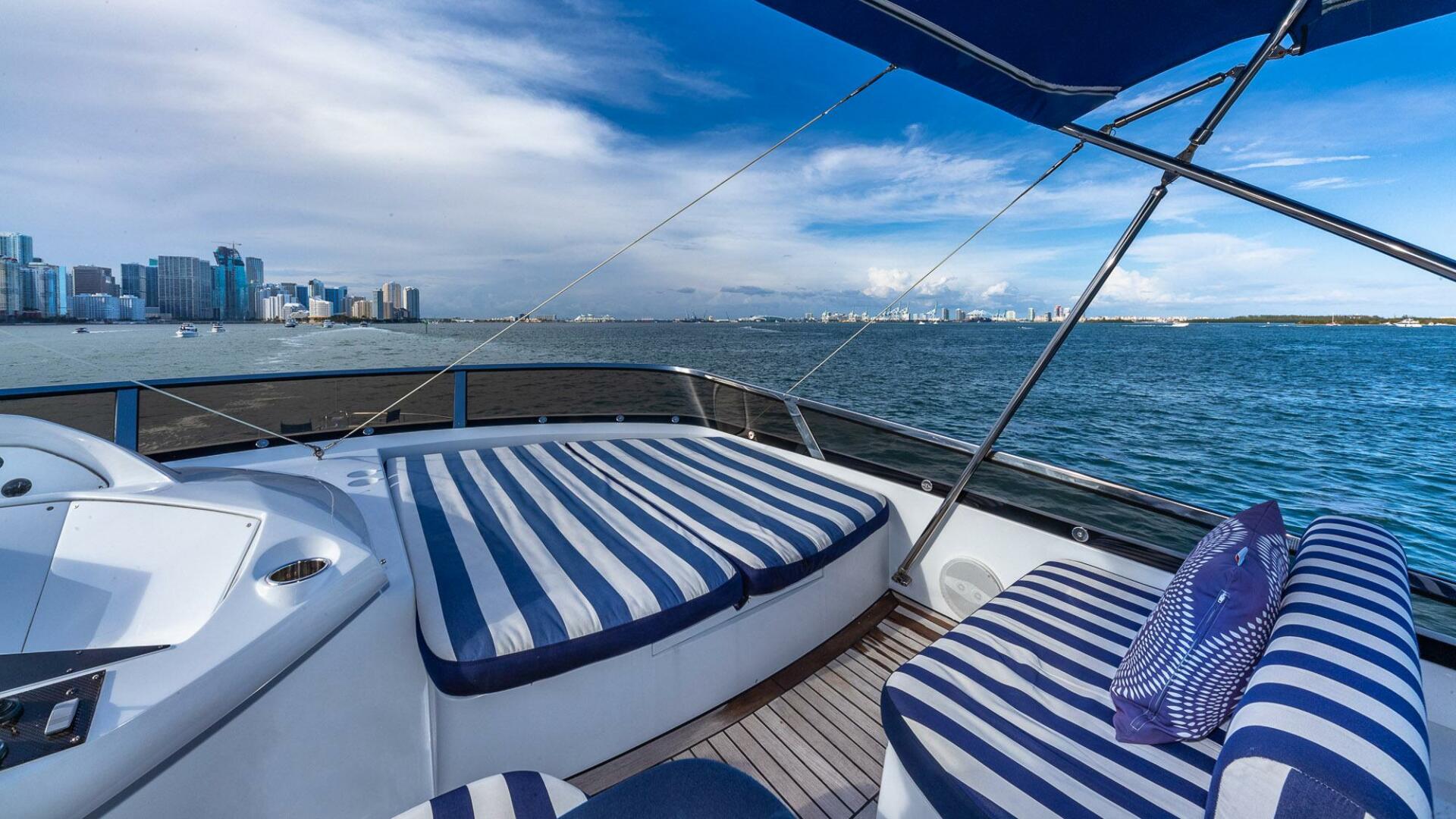 Sunseeker-82 Yacht 2003-ICONIC Miami Beach-Florida-United States-3983783 | Thumbnail