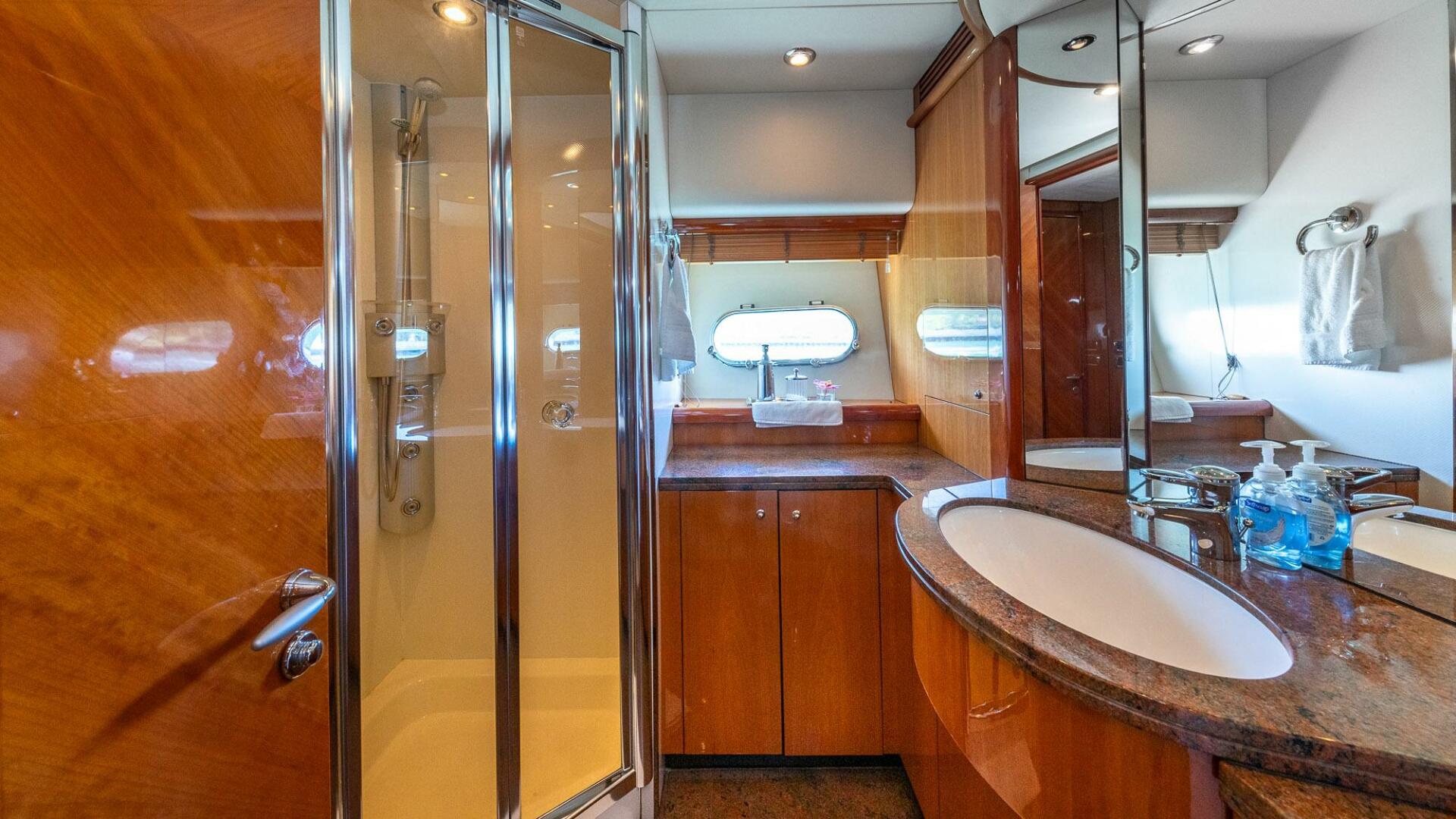 Sunseeker-82 Yacht 2003-ICONIC Miami Beach-Florida-United States-3983771 | Thumbnail