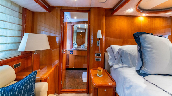 Sunseeker-82 Yacht 2003-ICONIC Miami Beach-Florida-United States-3983753