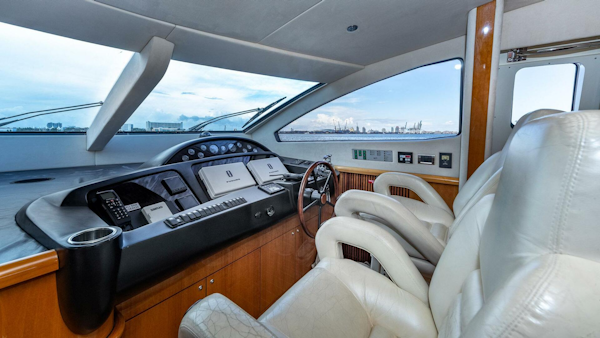 Sunseeker-82 Yacht 2003-ICONIC Miami Beach-Florida-United States-3983749