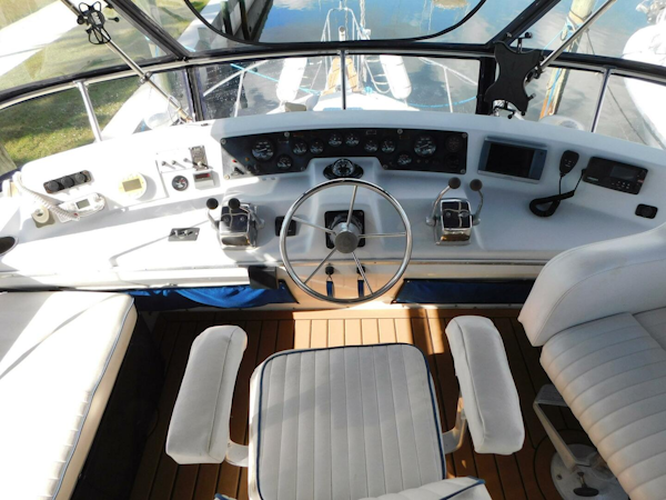Chris-Craft-372 Catalina 1990 -Merritt Island-Florida-United States-3988785