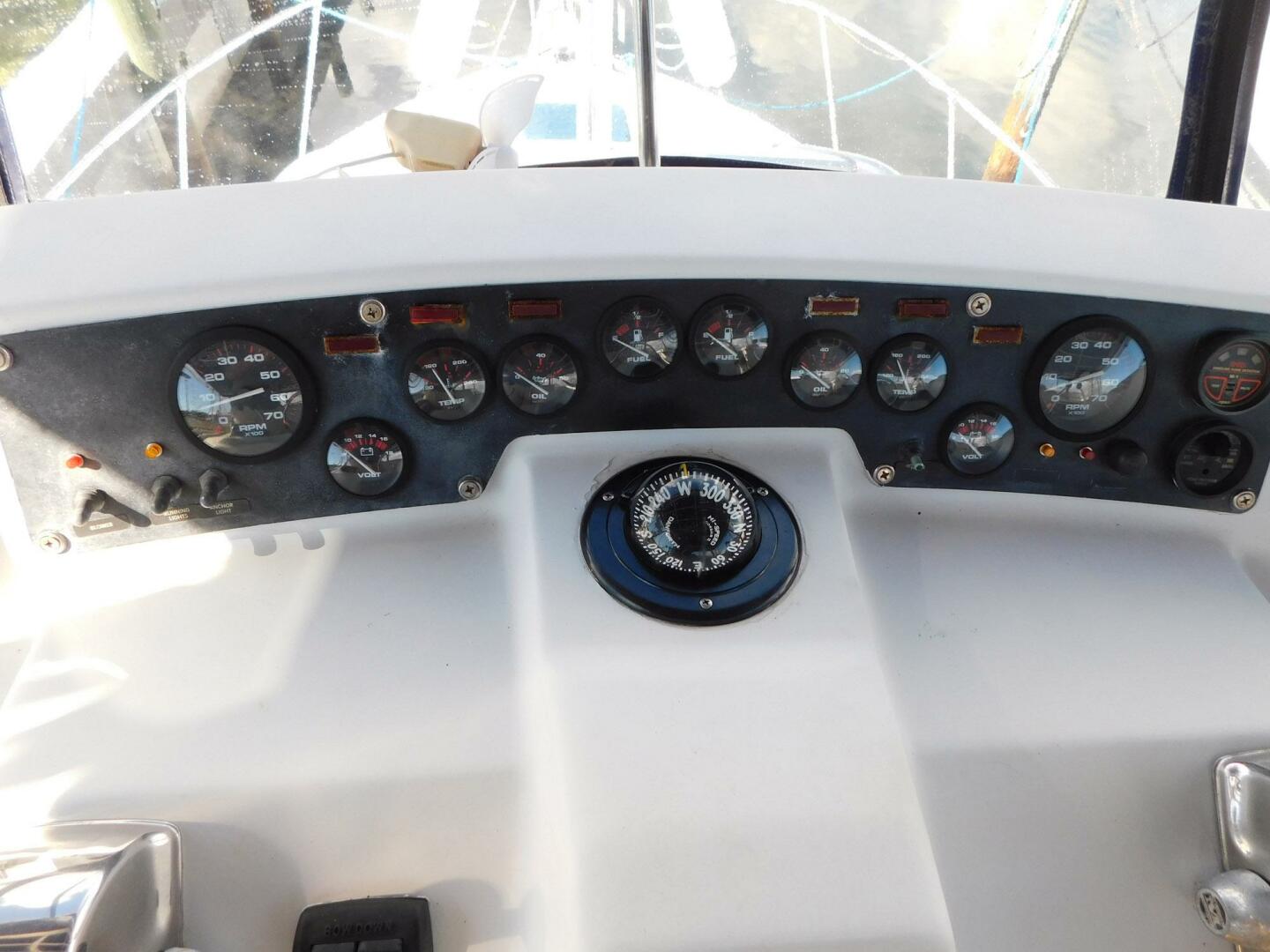 Chris-Craft-372 Catalina 1990 -Merritt Island-Florida-United States-3988786 | Thumbnail