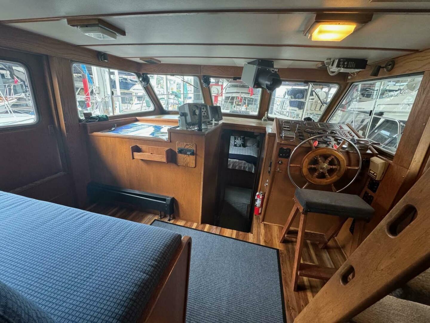 Gulf Commander-Pilothouse 1980-FANTOME DE LA MER Seattle-Washington-United States-3991464 | Thumbnail