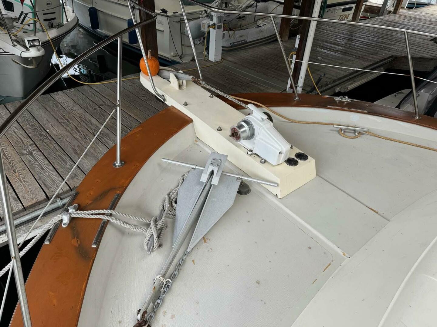 Gulf Commander-Pilothouse 1980-FANTOME DE LA MER Seattle-Washington-United States-3991445 | Thumbnail