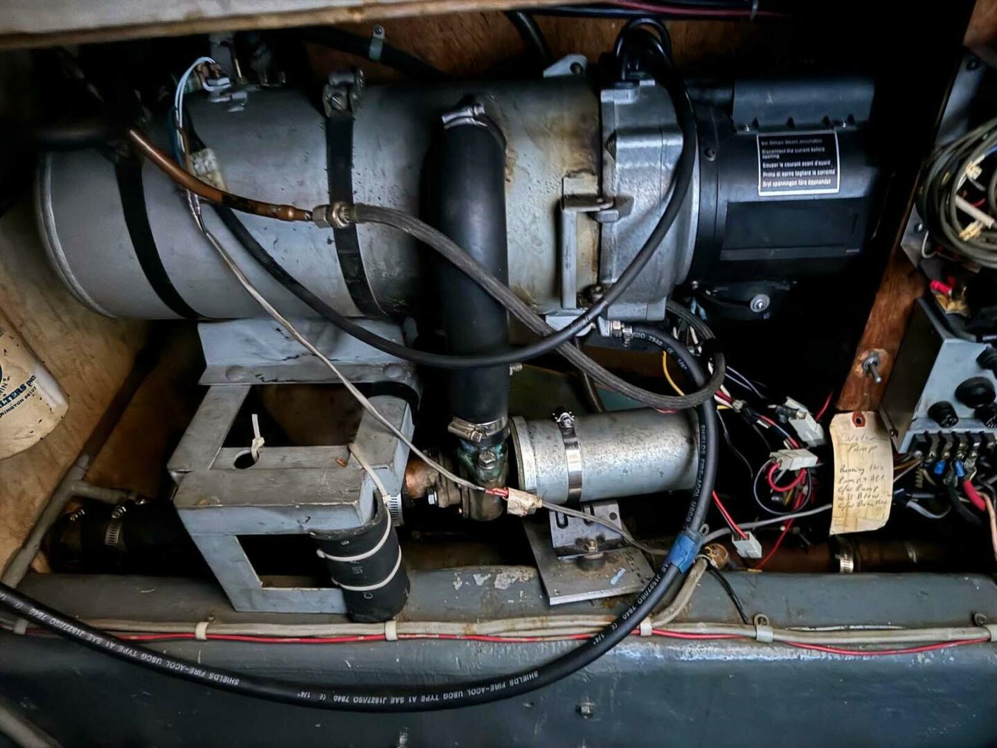 Gulf Commander-Pilothouse 1980-FANTOME DE LA MER Seattle-Washington-United States-3991486 | Thumbnail