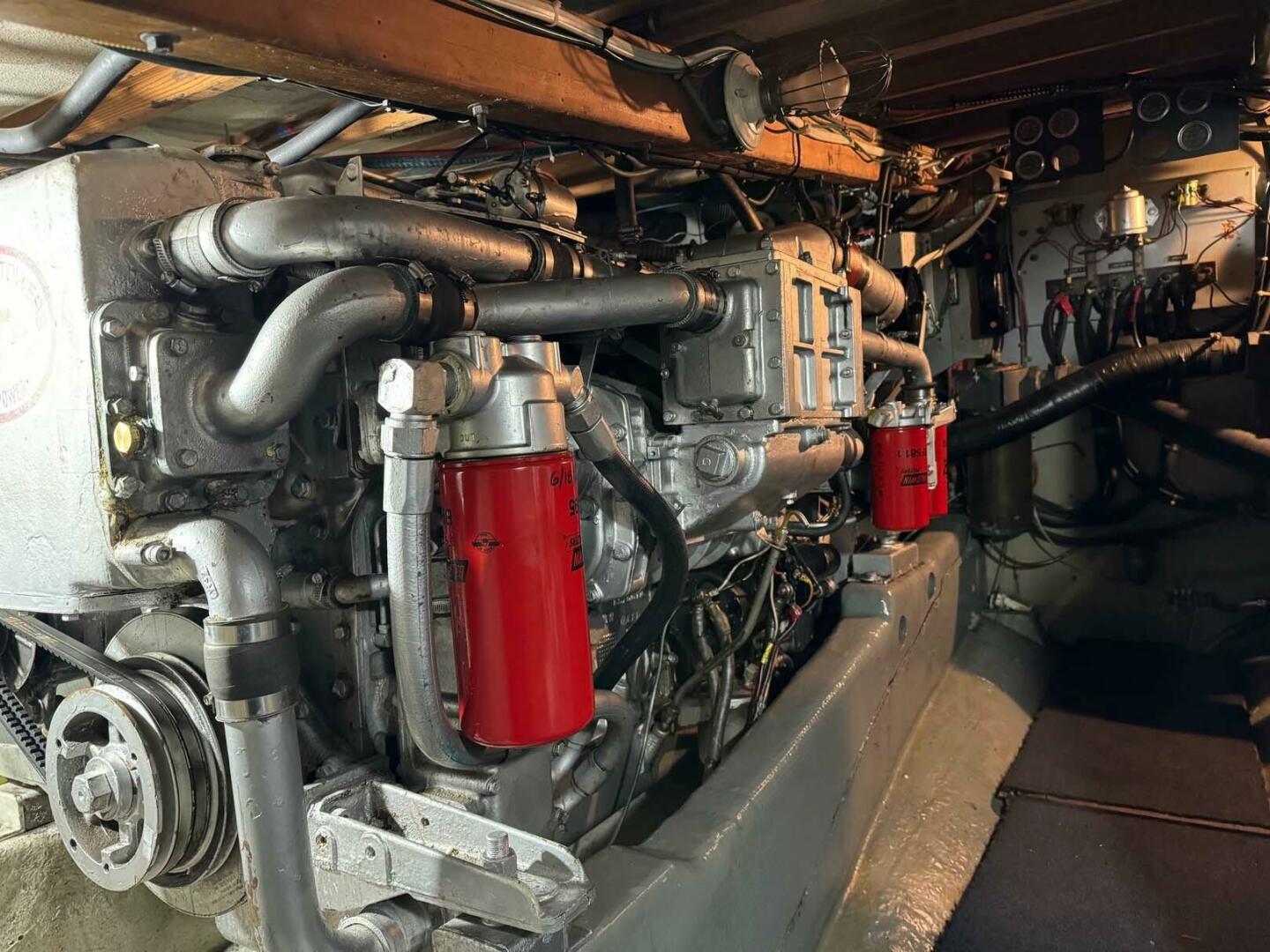 Gulf Commander-Pilothouse 1980-FANTOME DE LA MER Seattle-Washington-United States-3991484 | Thumbnail