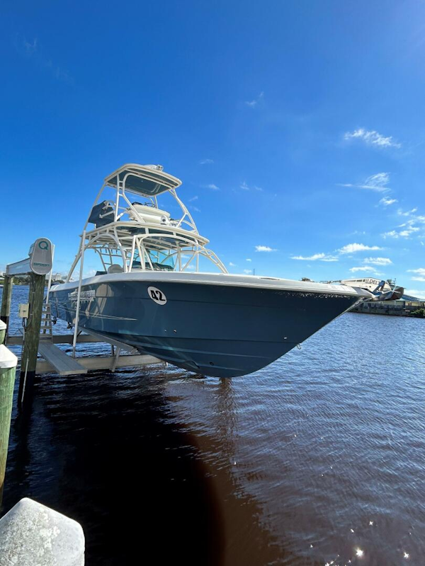 Hydra-Sports-4200 SF 2012-A Salt Weapon Daytona Beach-Florida-United States-2012 42 Hydra-Sports SF  A Salt Weapon  Profile-4006832