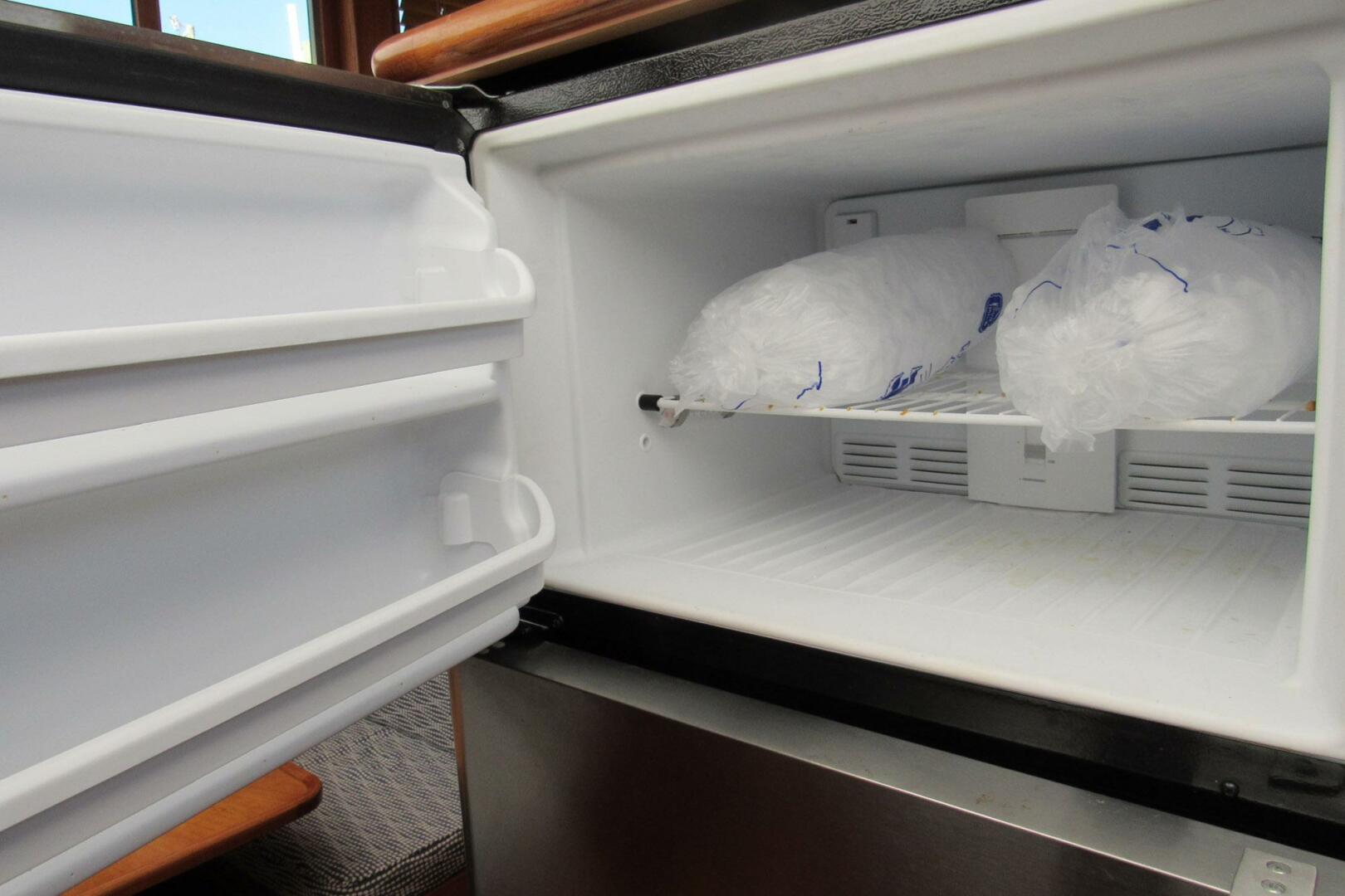 Jefferson-Marlago Sundeck 1990-Bubba New Smyrna Beach-Florida-United States-4002035 | Thumbnail