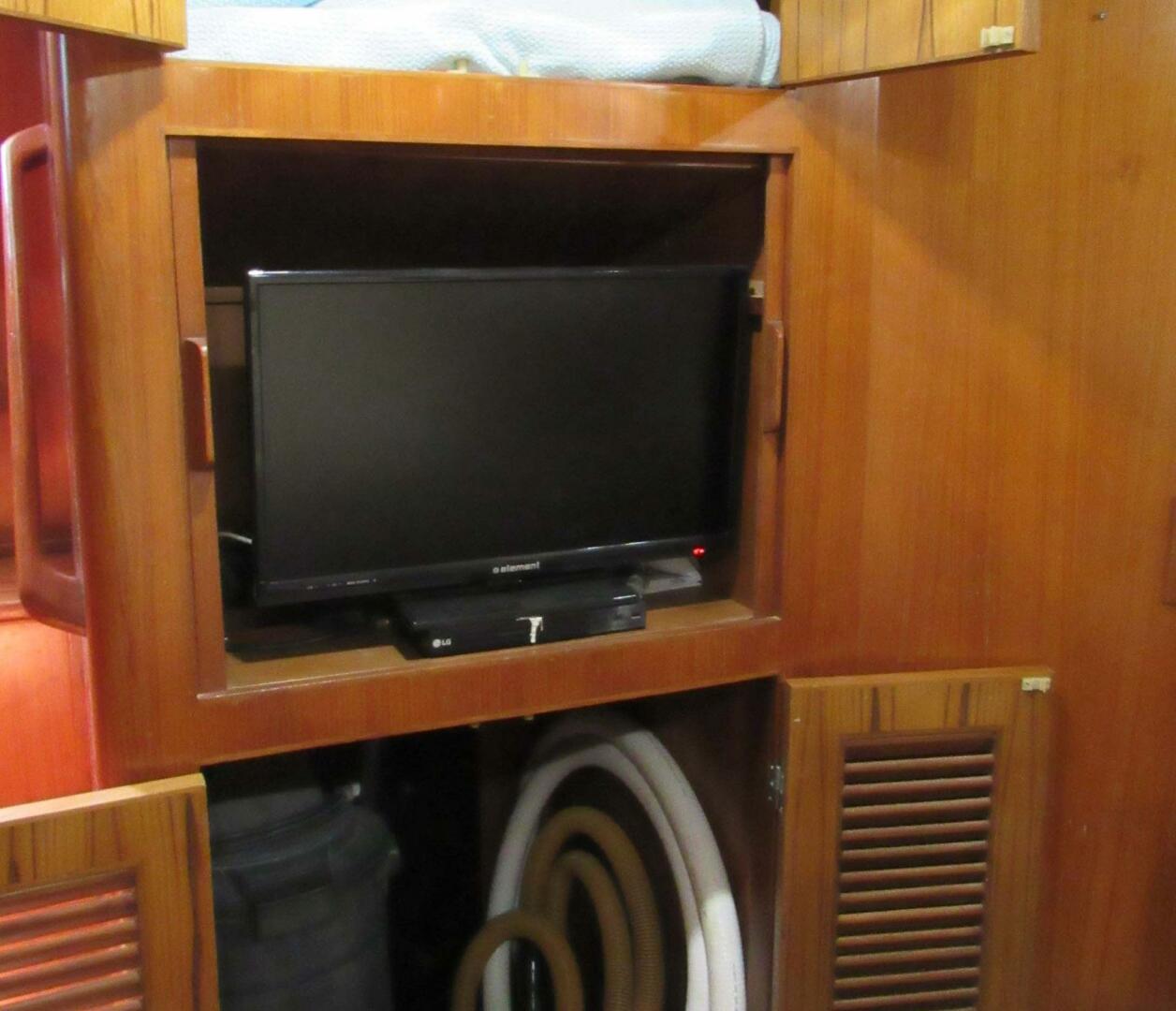 Jefferson-Marlago Sundeck 1990-Bubba New Smyrna Beach-Florida-United States-4002046 | Thumbnail