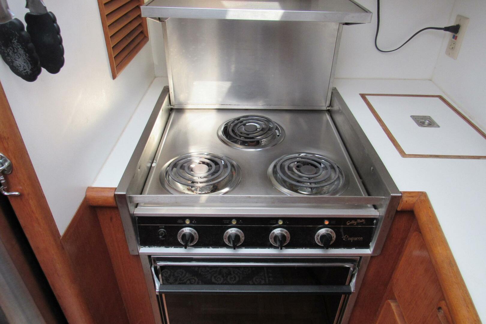 Jefferson-Marlago Sundeck 1990-Bubba New Smyrna Beach-Florida-United States-4002038 | Thumbnail