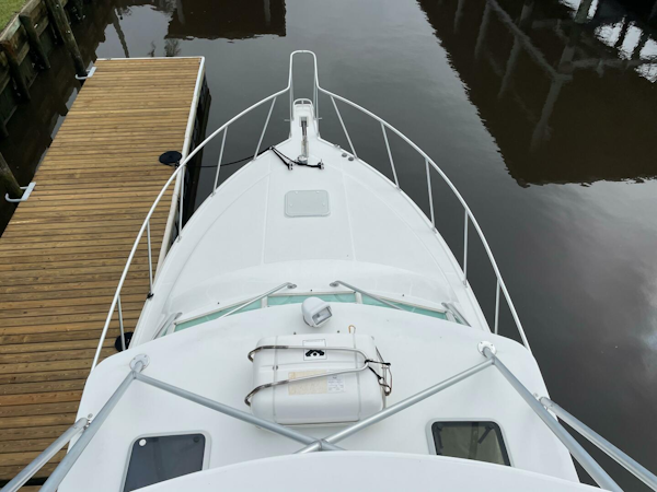 Cabo-35 Express 2001-Reelistic Jacksonville-Florida-United States-Cabo Express 35  Reelistic  Bow-4008157