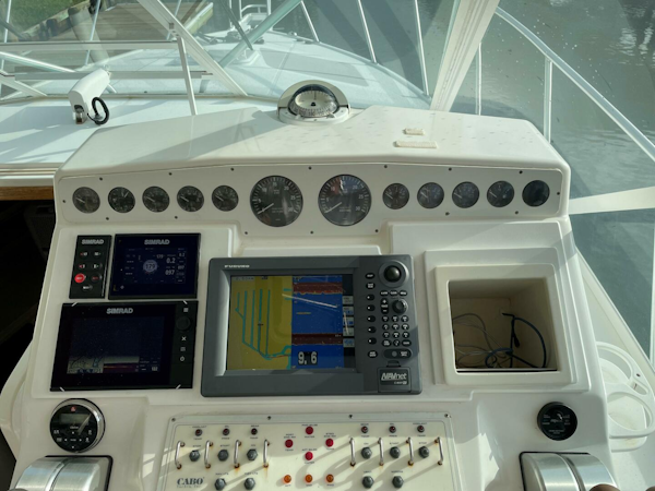 Cabo-35 Express 2001-Reelistic Jacksonville-Florida-United States-Cabo Express 35  Reelistic  Helm-4008184