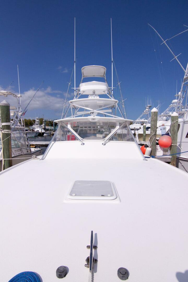Out Island-38 Custom Express 2009-NO BONES ABOUT IT Jupiter-Florida-United States-Out Island 38 Express-Bow-4017228