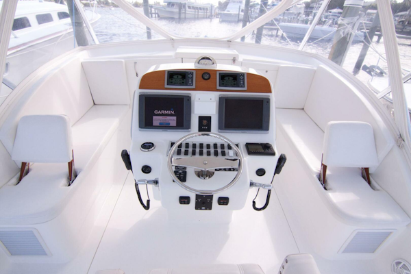 Out Island-38 Custom Express 2009-NO BONES ABOUT IT Jupiter-Florida-United States-Out Island 38 Express-Helm-4017260