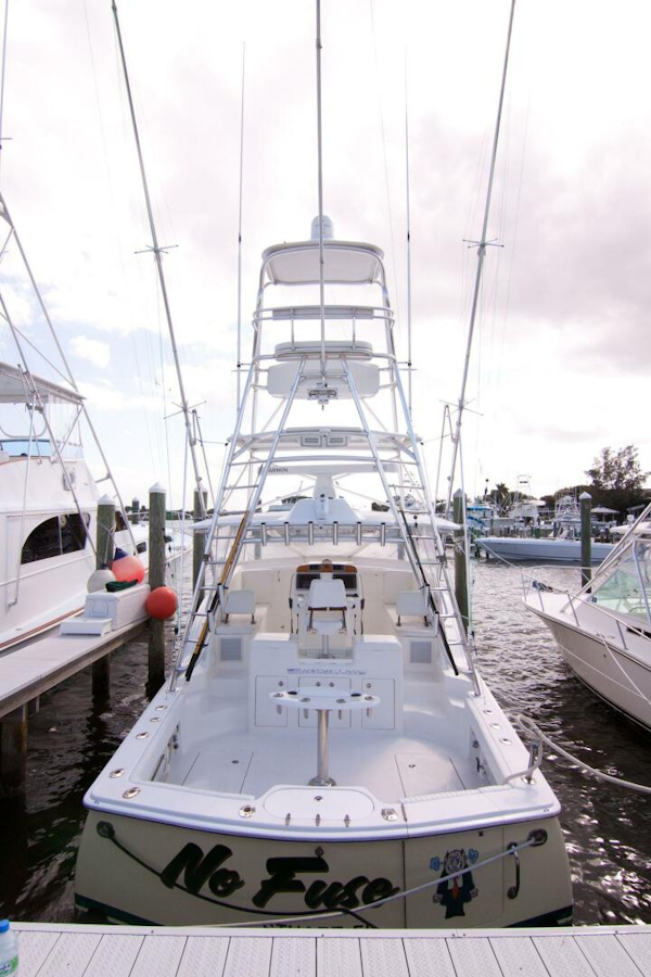 Out Island-38 Custom Express 2009-NO BONES ABOUT IT Jupiter-Florida-United States-Out Island 38 Express-Cockpit-4017224