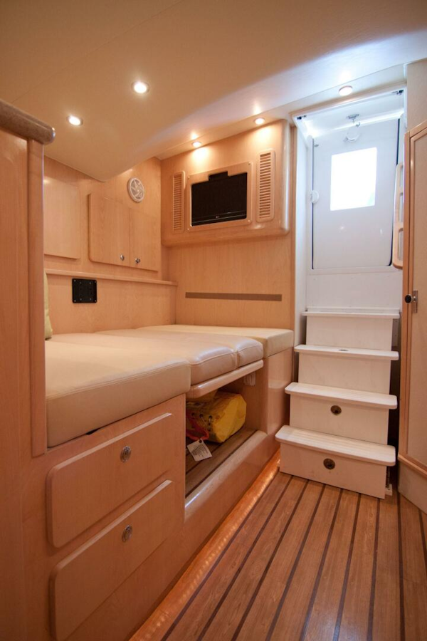Out Island-38 Custom Express 2009-NO BONES ABOUT IT Jupiter-Florida-United States-Out Island 38 Express-Cabin-4017290