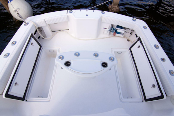 Out Island-38 Custom Express 2009-NO BONES ABOUT IT Jupiter-Florida-United States-Out Island 38 Express-Cockpit-4017241