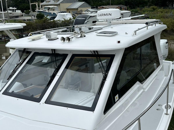 Gulfstream Yachts 52 Center-Console