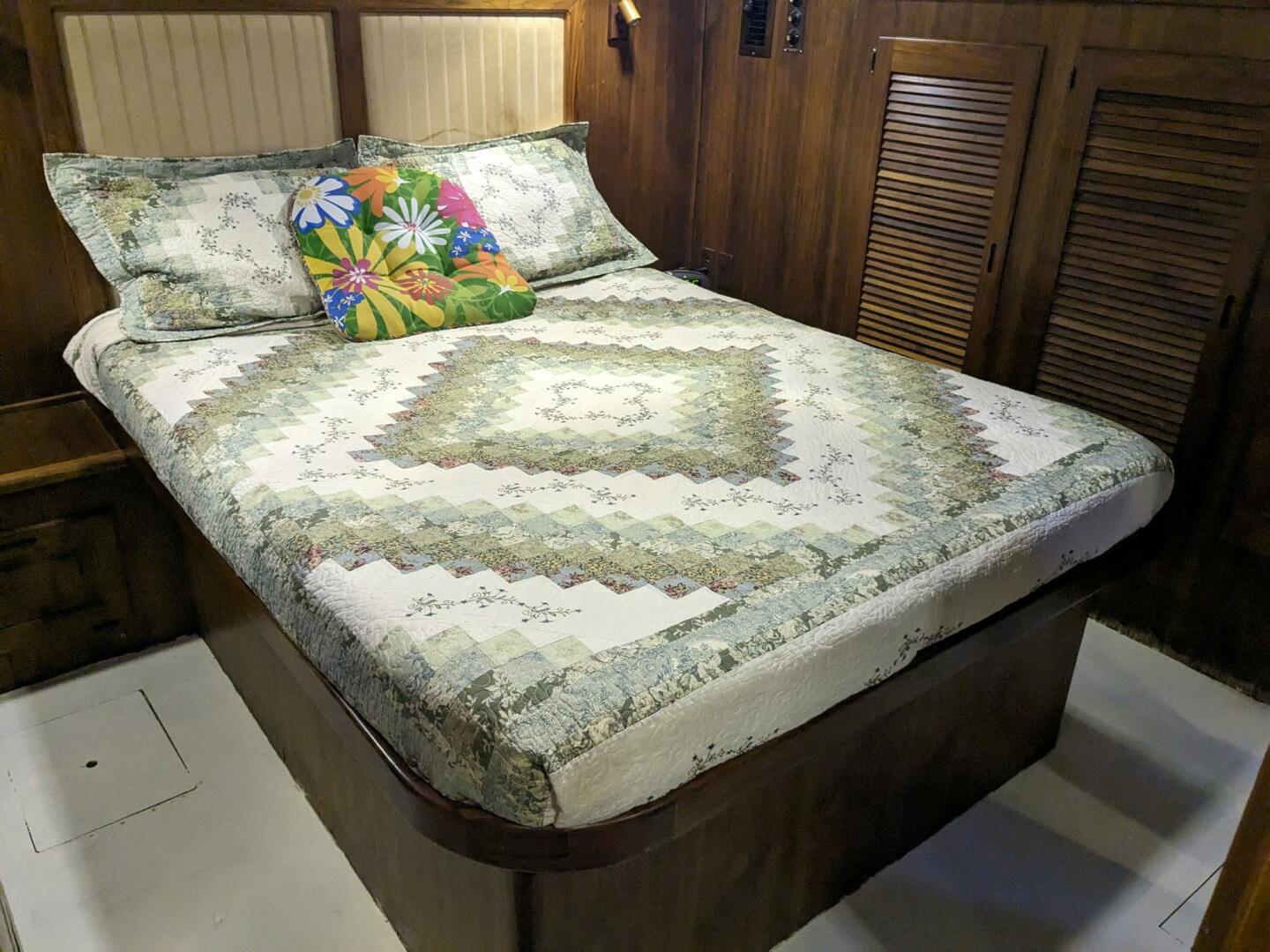 Wellcraft-38 Californian 1983-My Girl Morehead City-North Carolina-United States-4025097 | Thumbnail