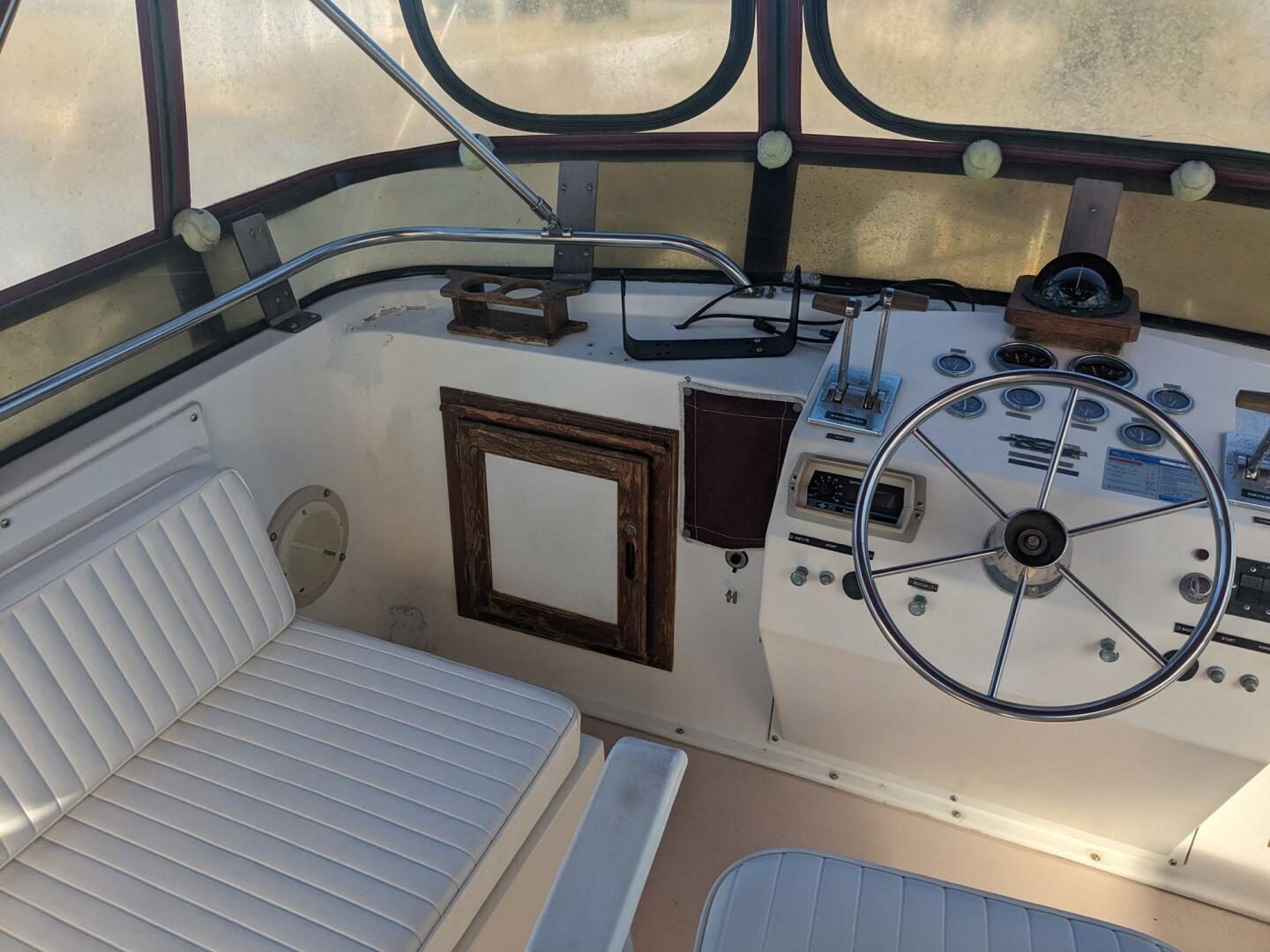 Wellcraft-38 Californian 1983-My Girl Morehead City-North Carolina-United States-4025129 | Thumbnail