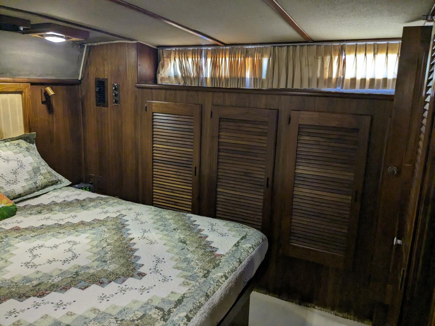 Wellcraft-38 Californian 1983-My Girl Morehead City-North Carolina-United States-4025099 | Thumbnail