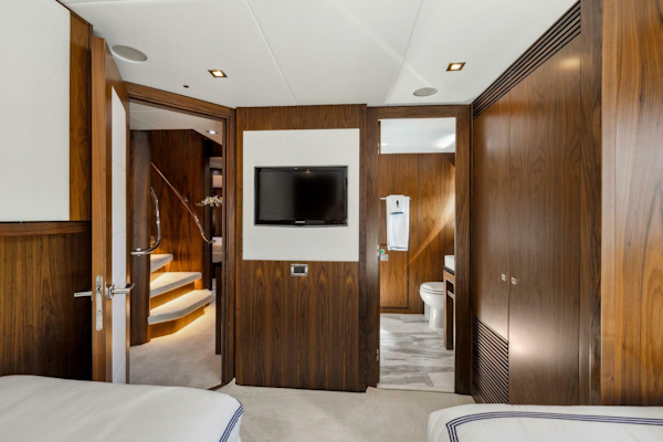 Sunseeker-34M 2011-Seahorse Fort Lauderdale-Florida-United States-4032010