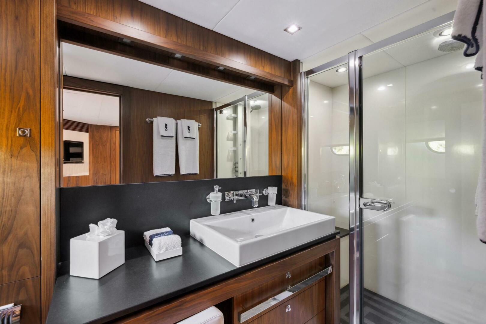 Sunseeker-34M 2011-Seahorse Fort Lauderdale-Florida-United States-4032005 | Thumbnail